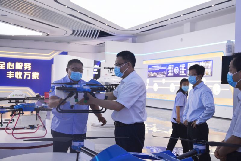 【全豐科技】河南省委常委、統(tǒng) 戰(zhàn)部部長王東偉一行蒞臨安陽全豐調(diào)研指導(dǎo)